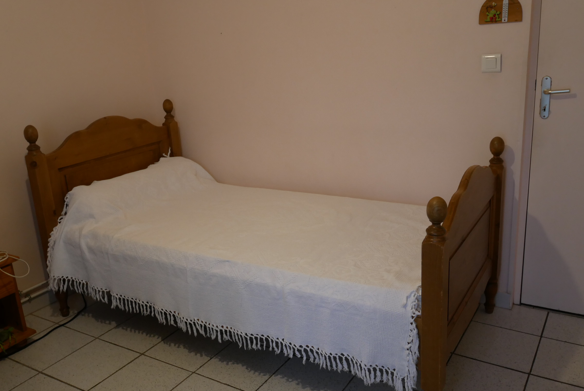 Lit 90 en pin + matels latex