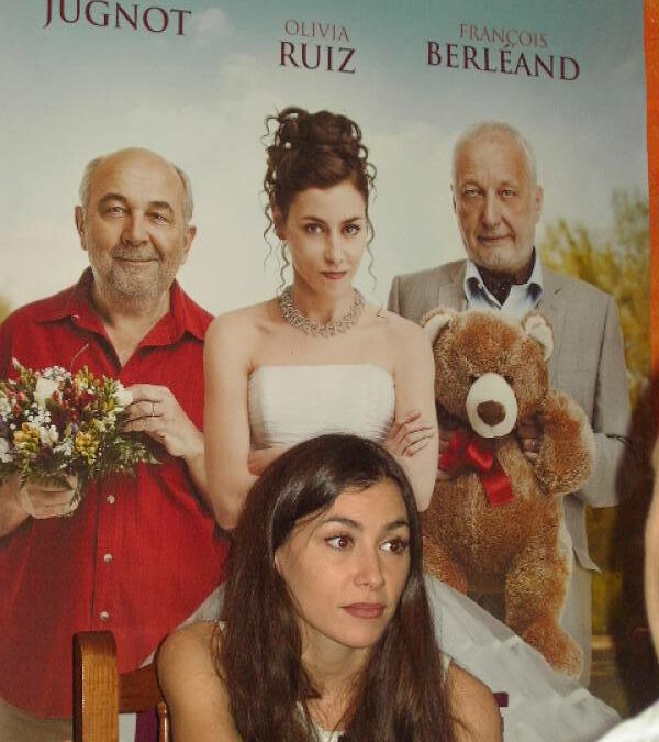 olivia-ruiz-et-martin-valente-sont-venus-presenter-le-film-un-jour-mon-pere-viendra-au-mega-cgr-de-narbonne-le-jeudi-15-decembre-2011-006