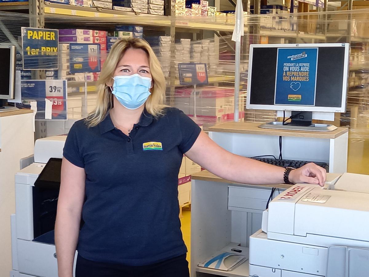 19-05-21 : Séverine BOUSQUET, à la tête du magasin Bureau Vallée à Narbonne