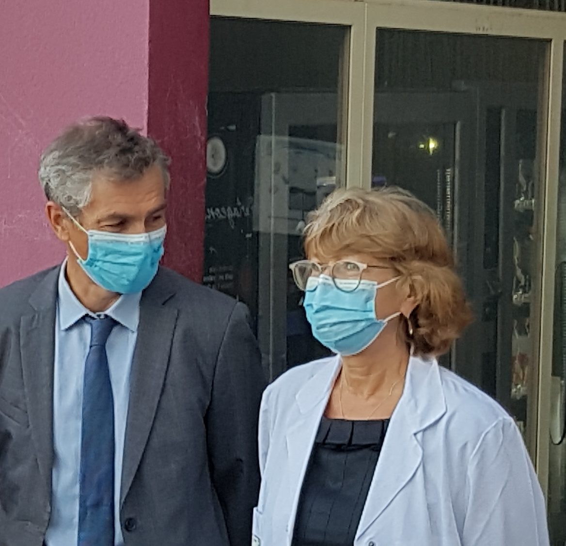 13-08-21 : Alain Guinamant, dir. du CH de Carcassonne & le Dr Sonia Lazarovici, prés. de la Commission médicale d’établissement