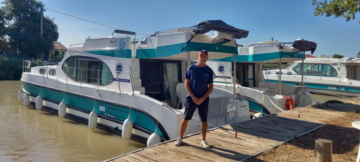 03-08-22 : Didier CARLIER, responsable de Nicols Yacht au Somail