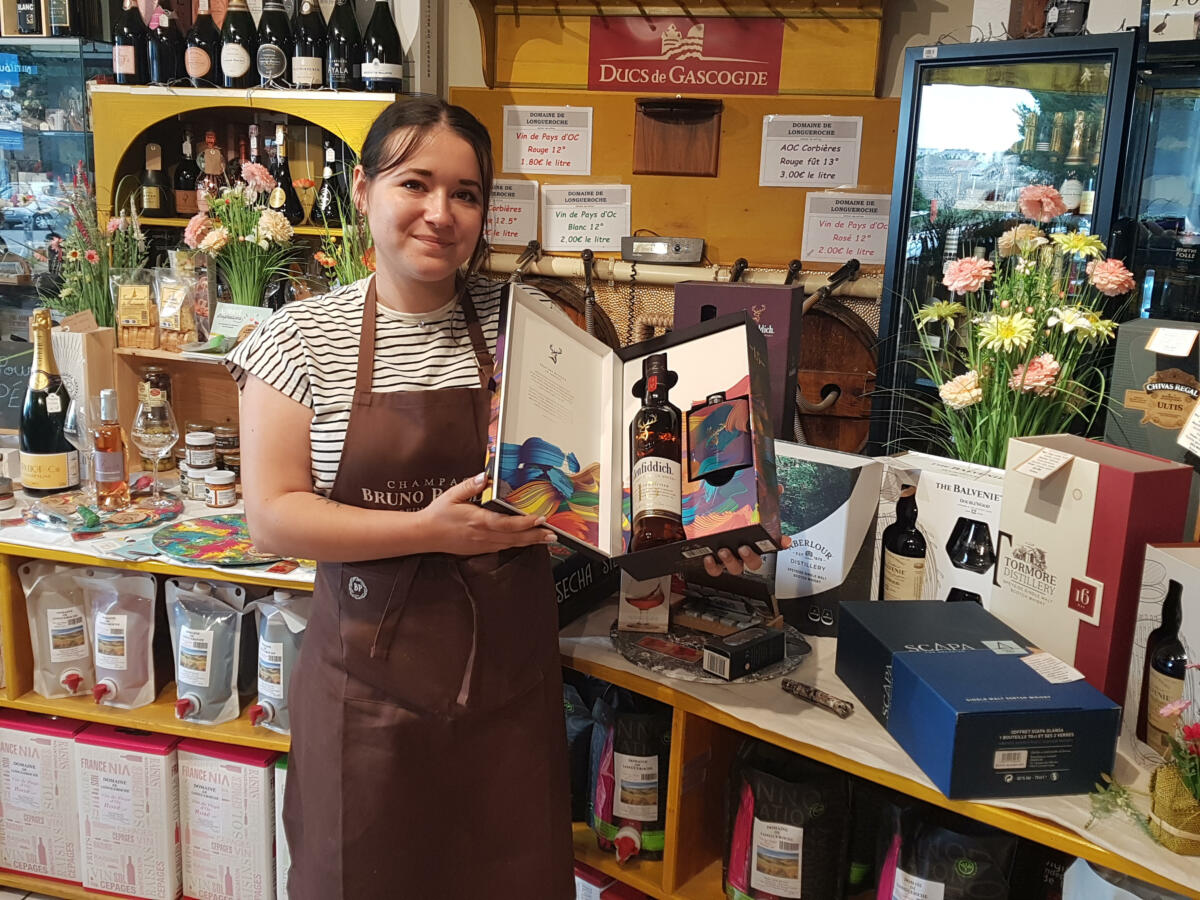 16-06-23 : Jocelyne et Mélissa à la Cave de l’Amphore à Narbonne