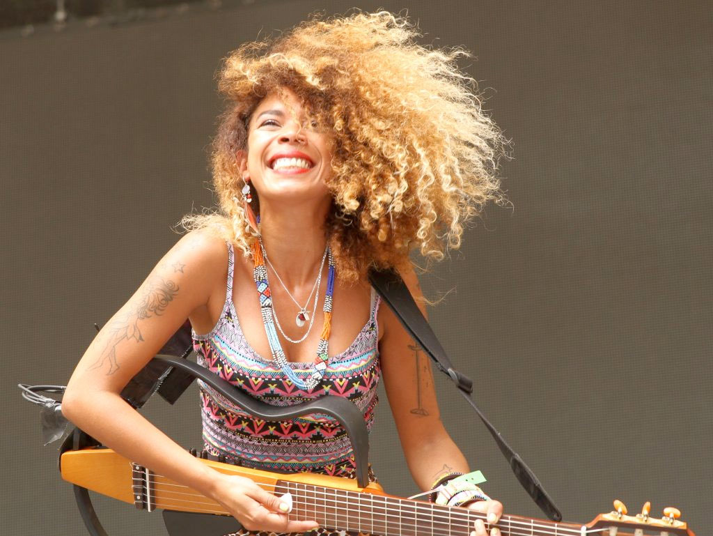 27-02-24 : Flavia COELHO