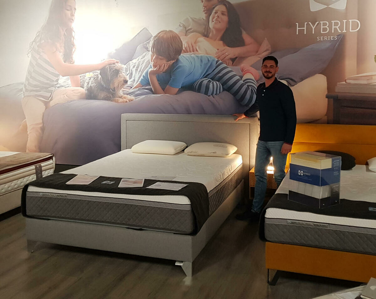 17-04-24 : Jean-Hugues BETTOLO, à la tête du magasin N°1 de la Literie à Lézignan-Corbières