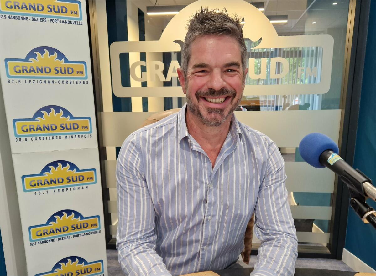 Radio Barques 19 avril 2025. Partie 3. Cyril Dowling, pour son roman Taman Asli.