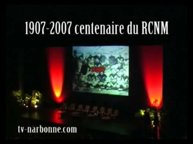 Centenaire du RCNM, 19 janvier 2007. Avec Bernard Lapasset et Bernard Laporte de la FFR. Michel Moynier décoré de l’ordre national du mérite.