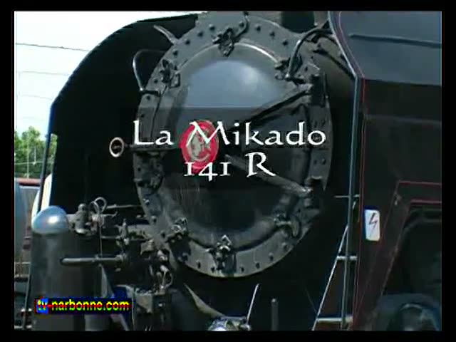 La locomotive 141 R à Narbonne. 21 juin 2008. 4’23.